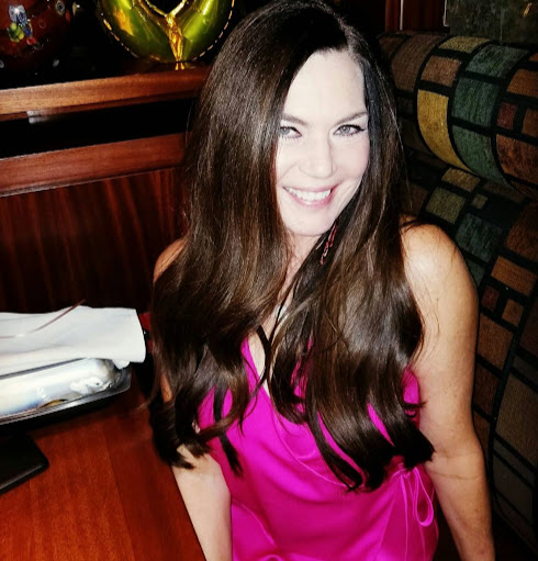 Kimberly Kelly Photo 18