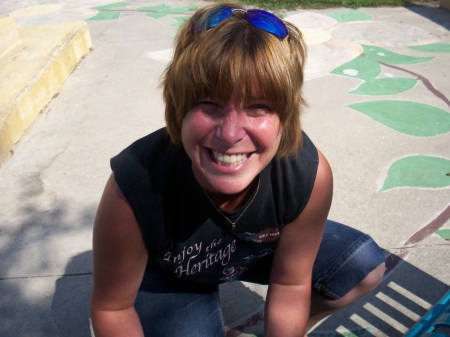Christine Newman Photo 30