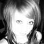 Robyn Lowe Photo 17