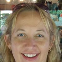 Christina Lloyd Photo 9