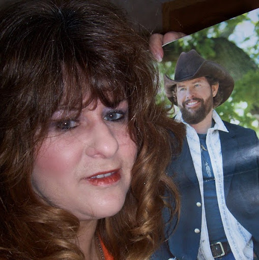 Cynthia Ward Photo 7