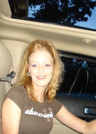 Amanda Patterson Photo 28