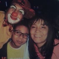 Maxine Robinson Photo 15