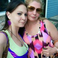 Debbie Hunt Photo 8