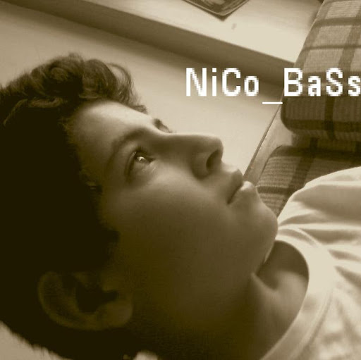 Nicolas Paredes Photo 25