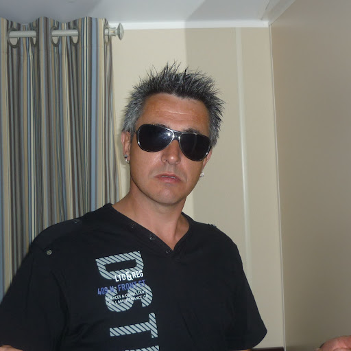 Richard Marchand Photo 31
