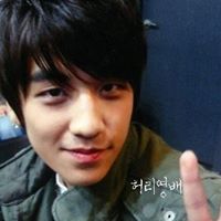 Min Lee Photo 27