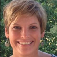 Jennifer Lantz Photo 16