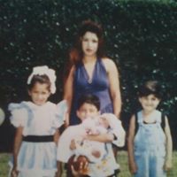 Stephanie Felix Photo 10