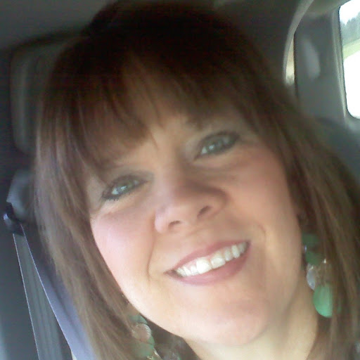 Julie Lewis Photo 10