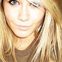 Selina Clark Photo 11