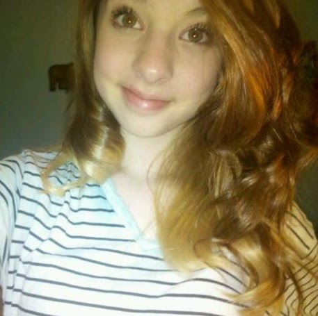 Leah Riley Photo 28