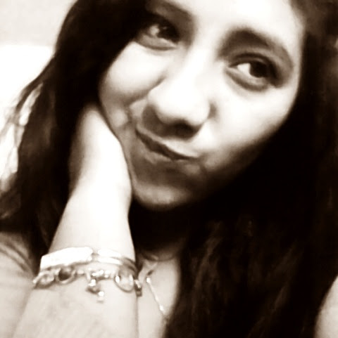 Alexa Robles Photo 21