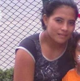 Ana Fuentes Photo 41