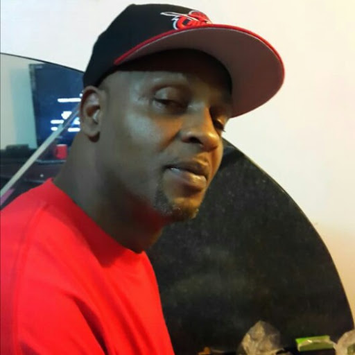 Tracy Tucker Photo 25