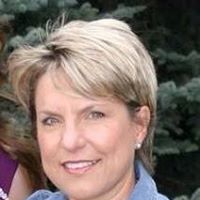 Robyn Davis Photo 11