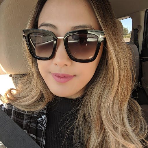 Oanh Nguyen Photo 9