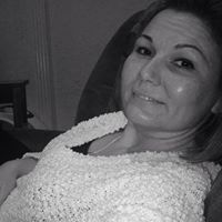 Tracey Young Photo 15
