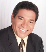 Julio Perez Photo 7