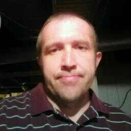 Thomas Cheek Photo 14