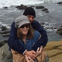 Michele Andrews Photo 14