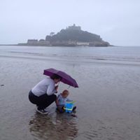 Laura Vallance Photo 9