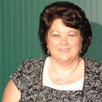 Gwen Caldwell Photo 29