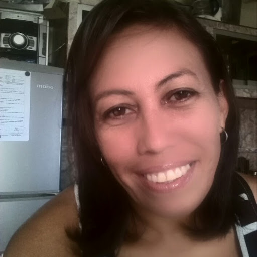 Elizabeth Romero Photo 23
