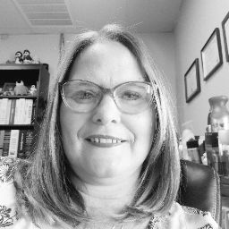 Michele Berry Photo 41