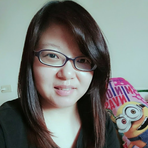 Julie Lin Photo 38