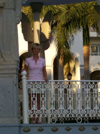 Julie Welch Photo 12