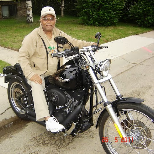 Edwin Williams Photo 40