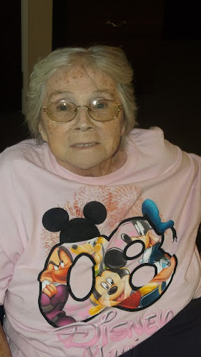 Suzanne Krueger Photo 17