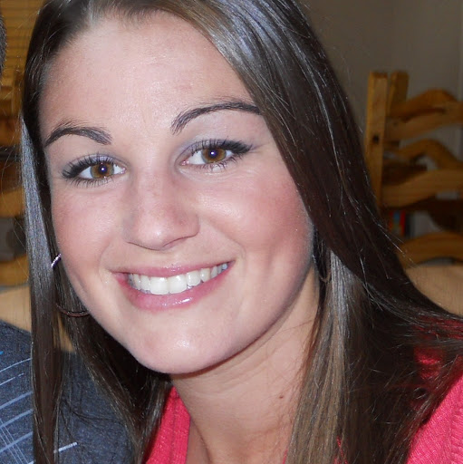 Jessica Elder Photo 20