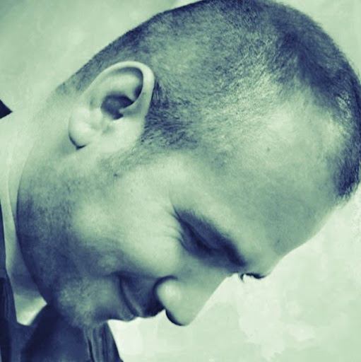 Guillermo Alvarado Photo 15