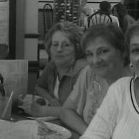 Helen Meeks Photo 13