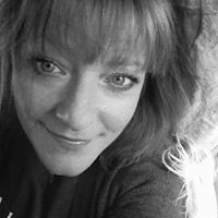 Julia Blackwell Photo 31