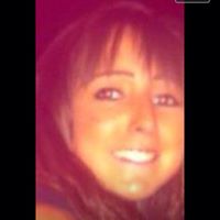 Laura Harry Photo 27