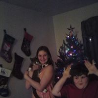 Stacey Roberts Photo 4