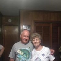 Sandra Dickens Photo 31
