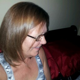 Debbie Strange Photo 35
