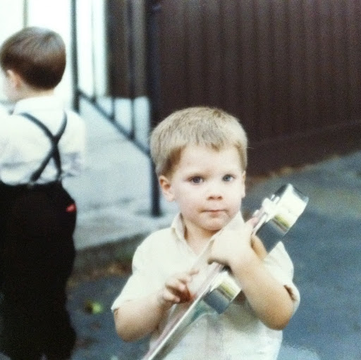 Christopher Lyons Photo 21
