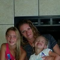 Theresa Thacker Photo 25