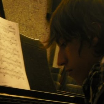 Raphael Gray Photo 3