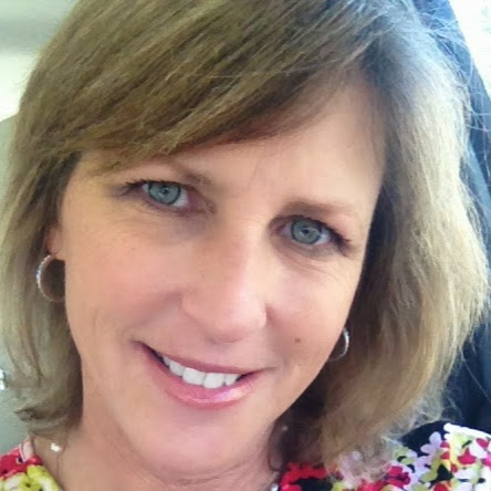 Cynthia Schneider Photo 24