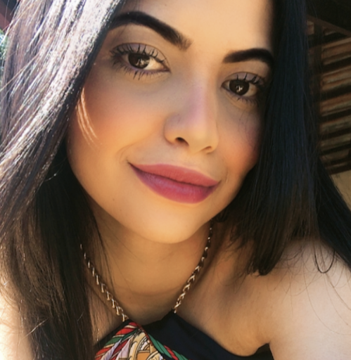 Stephanie Souza Photo 17
