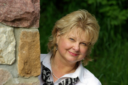 Dana Brewer Photo 7