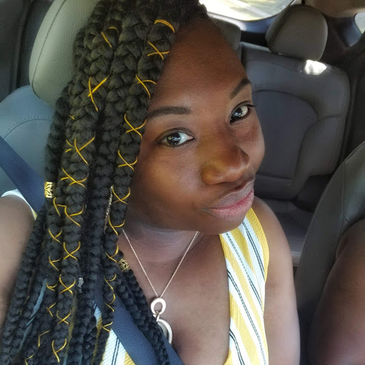 Danielle Johnson Photo 15