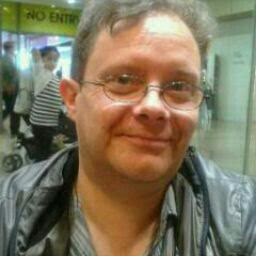 Robin Lewis Photo 7