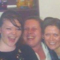Julie Stringer Photo 11